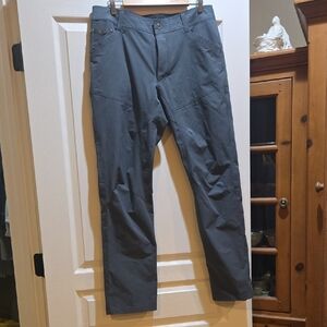 Men's Gray KUHL Pants For Hiking Or Casual Wear 34x32